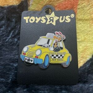 Vintage Y2K Toys R Us Times Square Taxi Enamel Pin